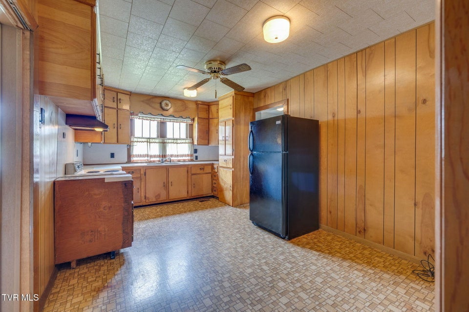 Photo #7: 4173 Ridge Road