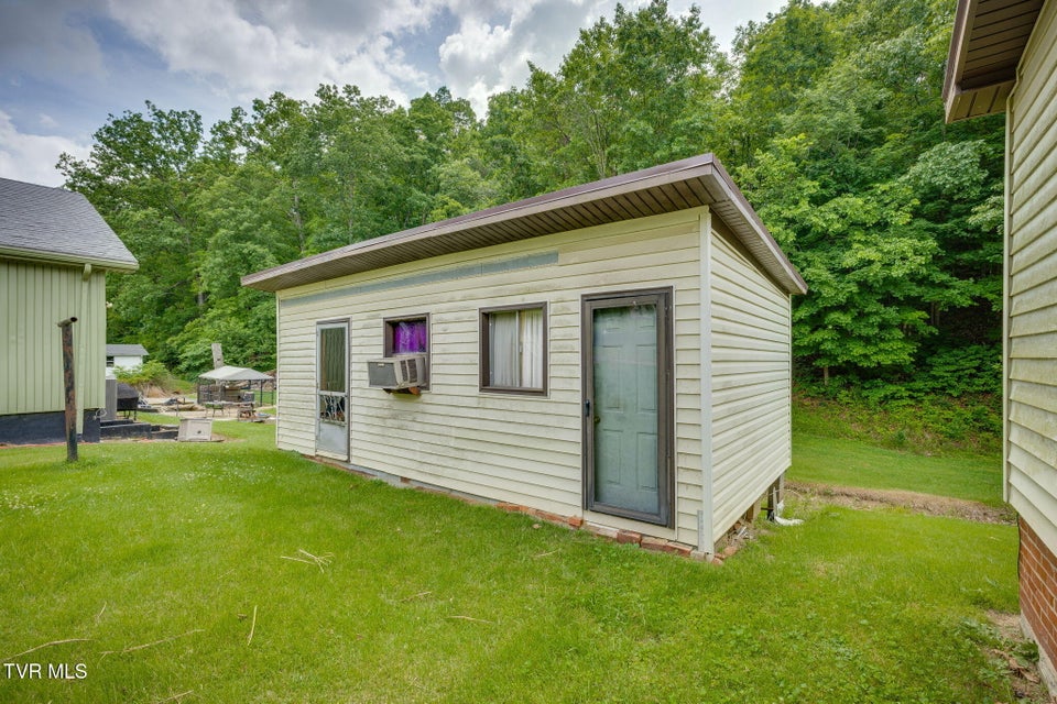 Photo #22: 4173 Ridge Road
