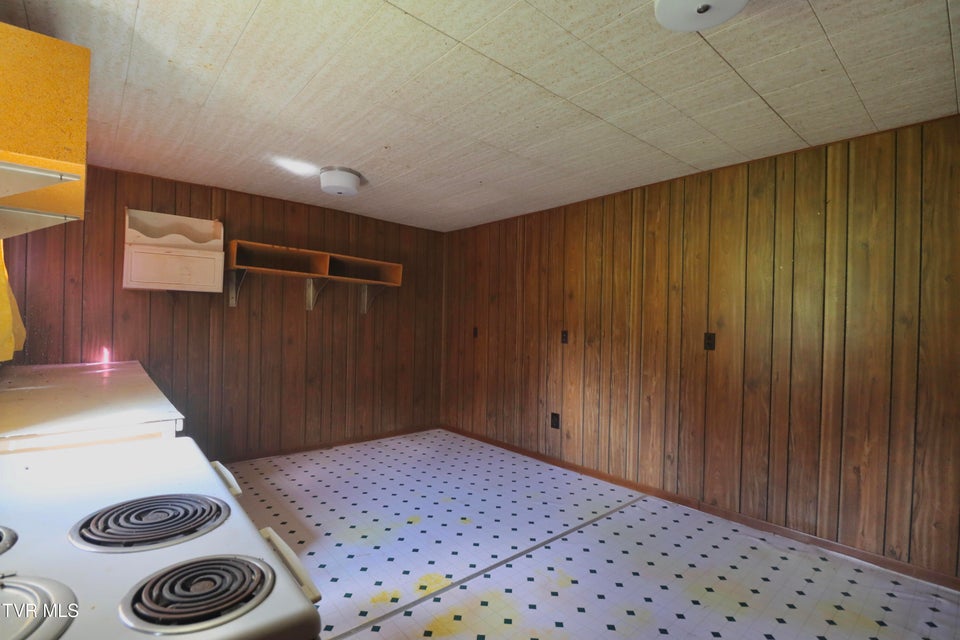 Photo #23: 4173 Ridge Road