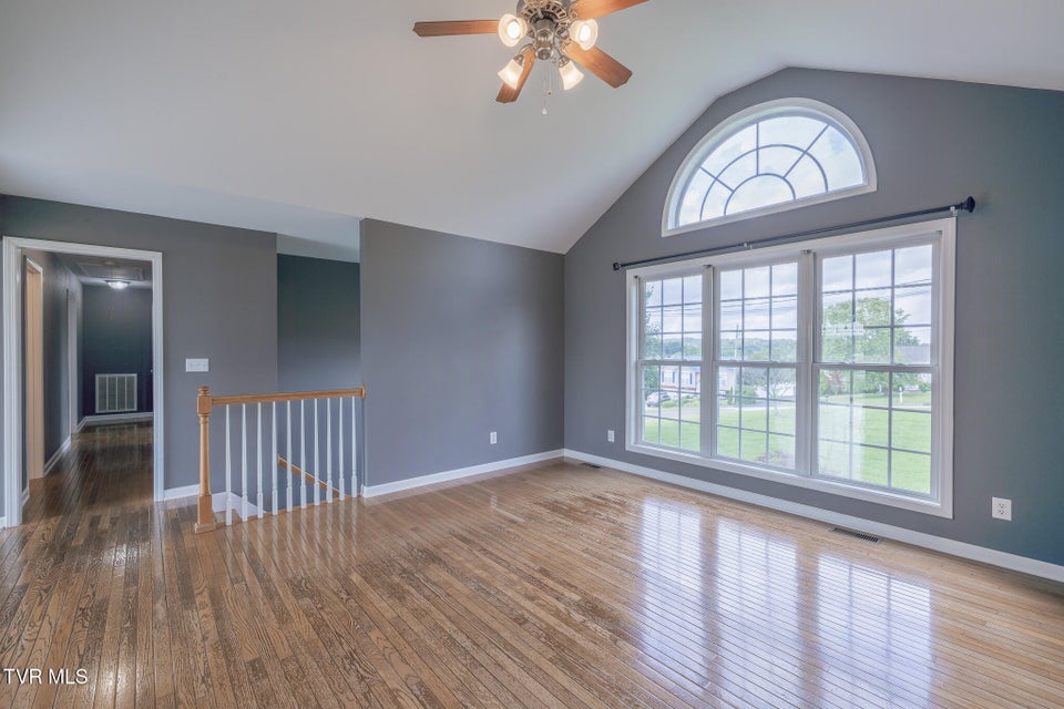 Photo #6: 5 Pinehurst Court