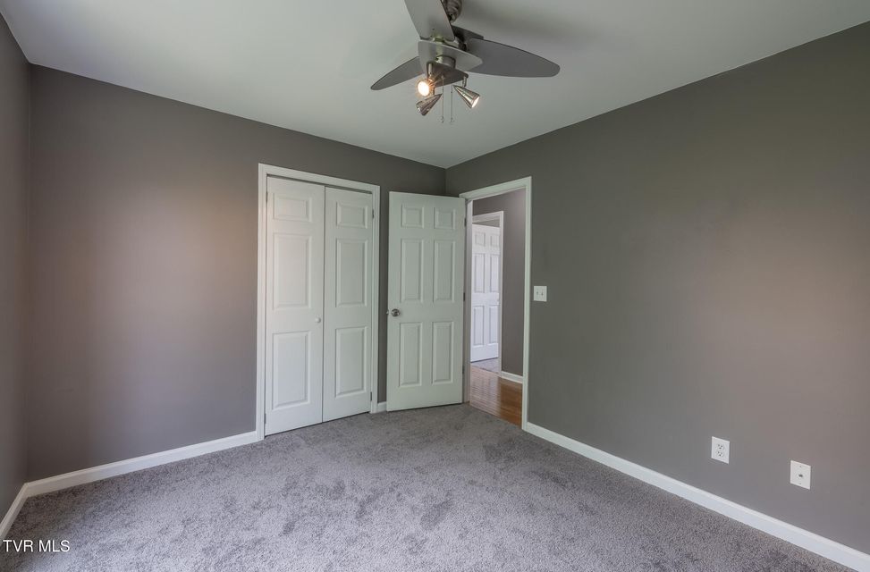 Photo #21: 5 Pinehurst Court
