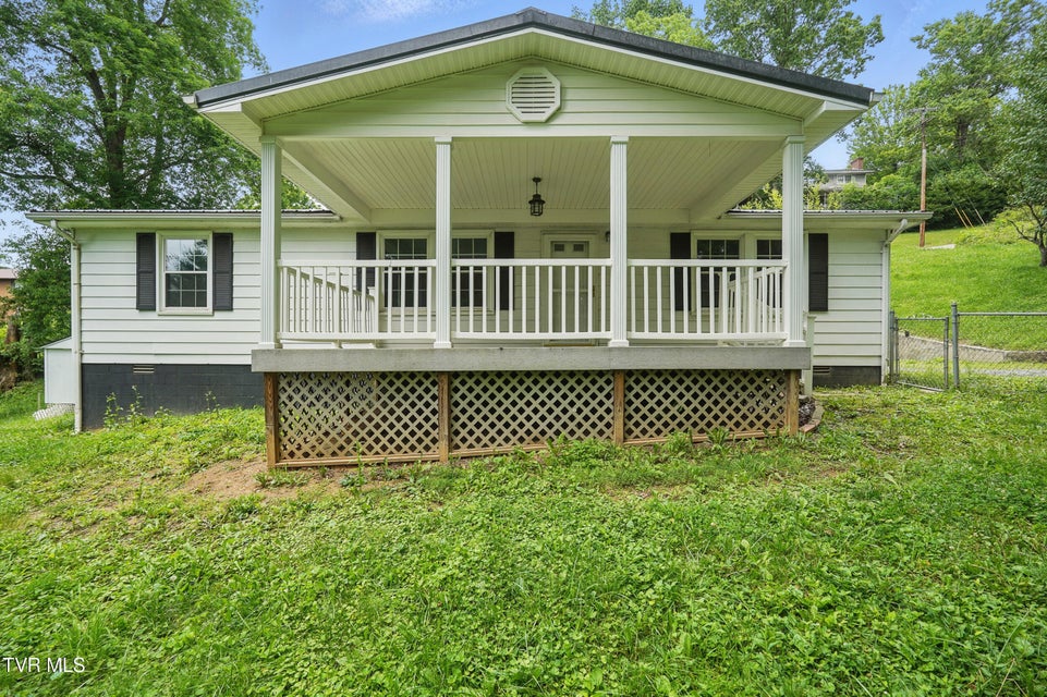 Photo #23: 271 Anderson Street