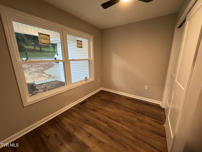 Photo #8: 411 Woodcrest Drive