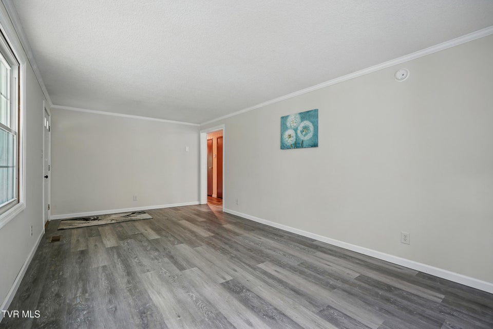 Photo #6: 271 Anderson Street
