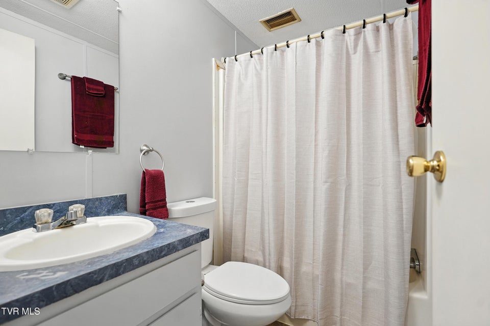 Photo #19: 994 Speedwell Road