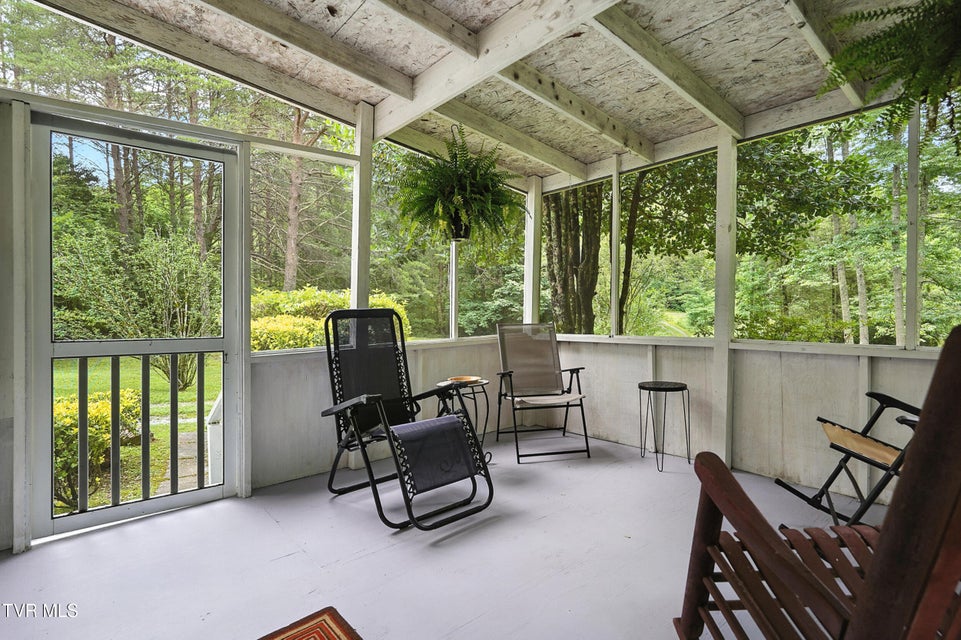 Photo #7: 994 Speedwell Road