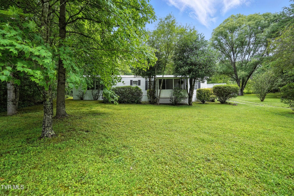 Photo #3: 994 Speedwell Road