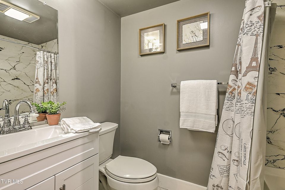 Photo #32: 2061 King College Road