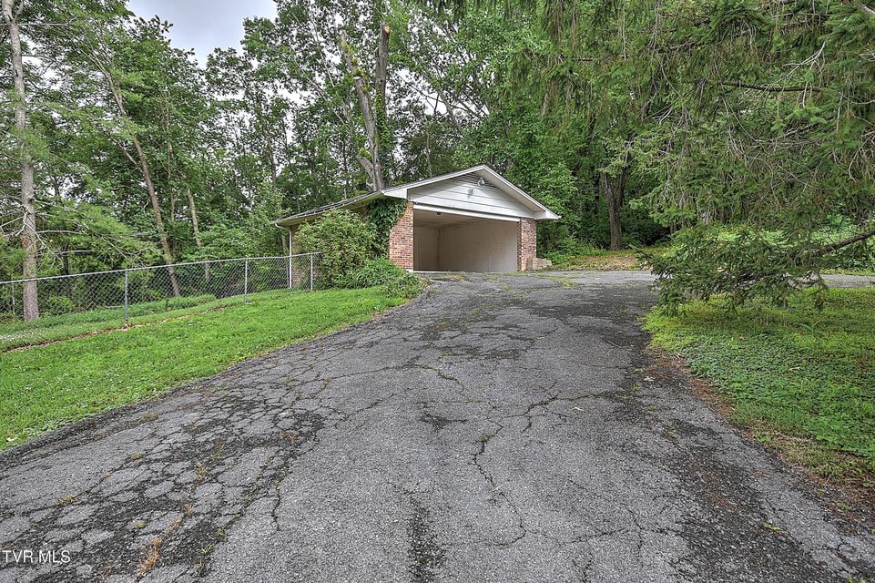 Photo #76: 2061 King College Road