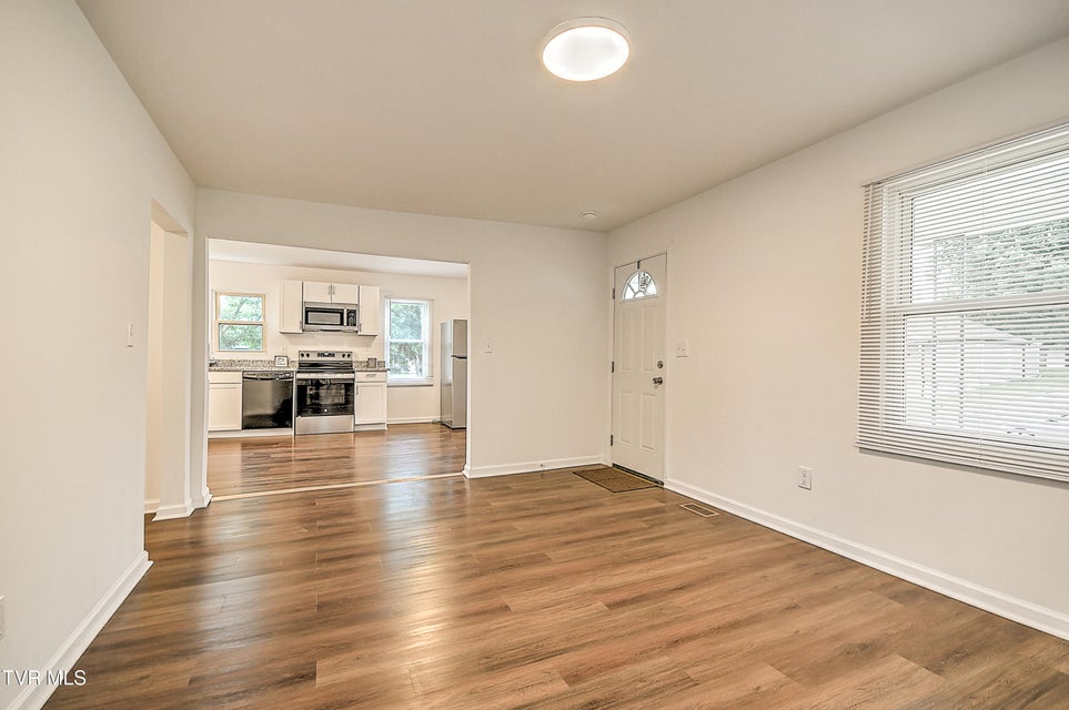 Photo #5: 1648 E Street