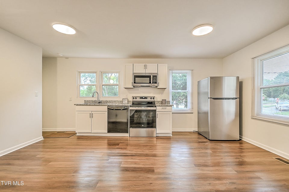 Photo #11: 1648 E Street