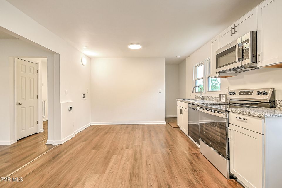 Photo #9: 1648 E Street
