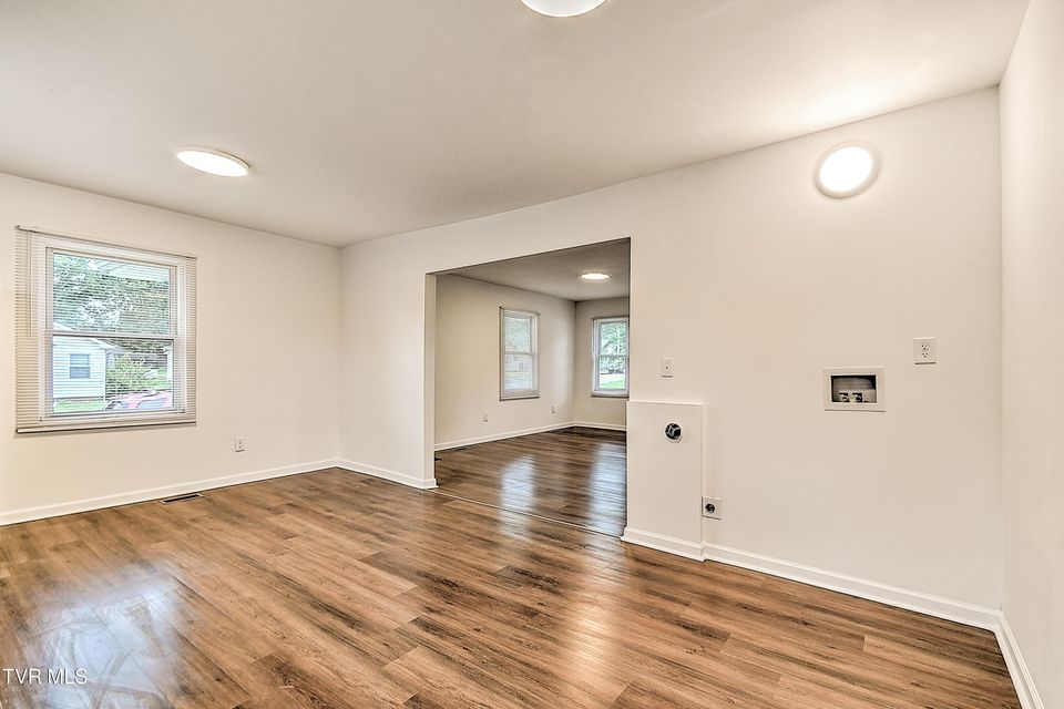 Photo #13: 1648 E Street