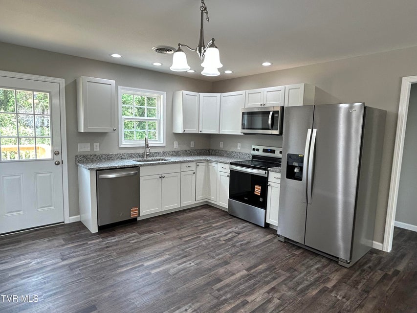 Photo #8: 114 Longview Drive