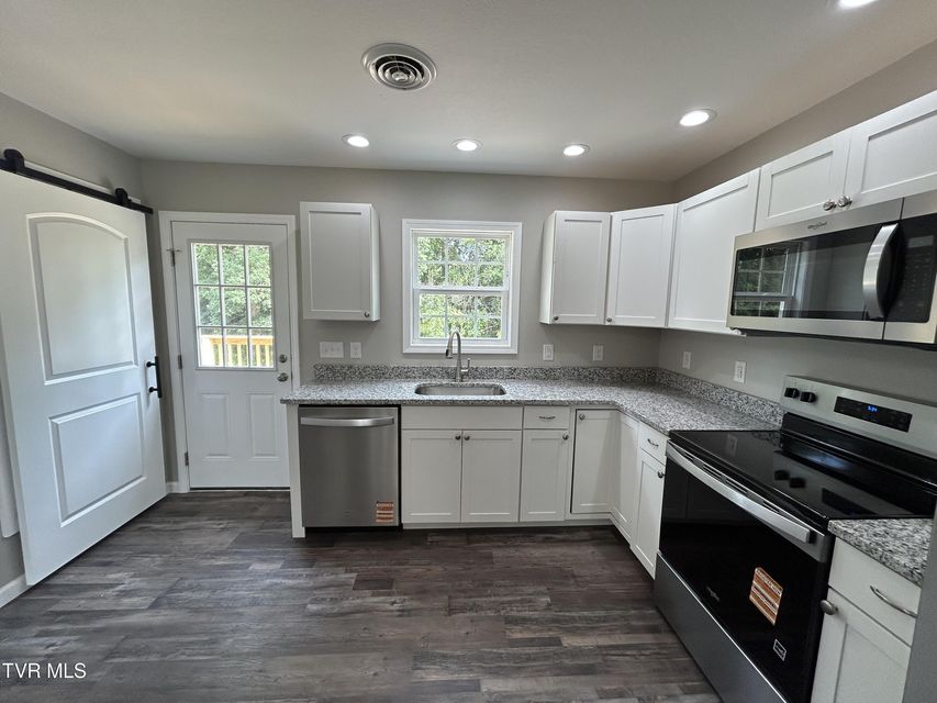 Photo #13: 114 Longview Drive