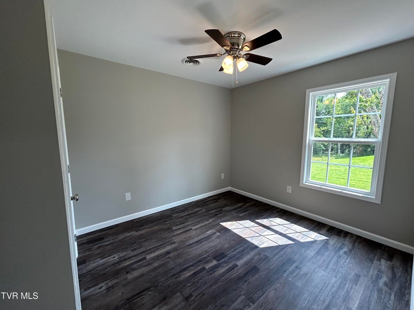 Photo #26: 114 Longview Drive