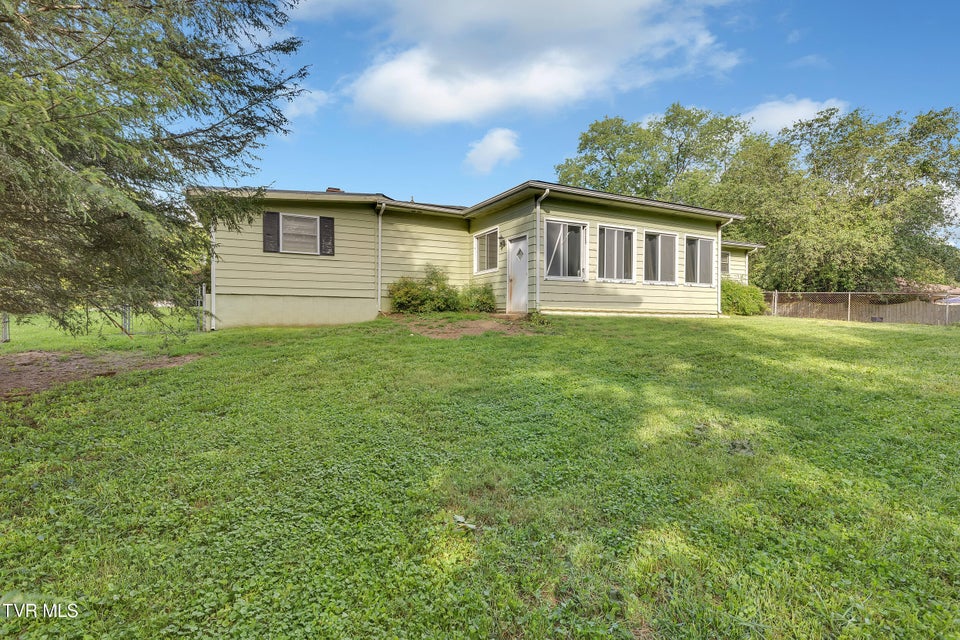 Photo #30: 206 Cloverdale Place
