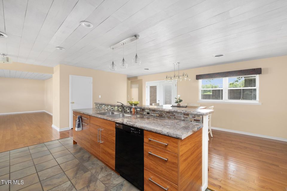 Photo #13: 1000 Grace Drive