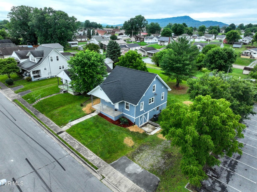 Photo #48: 1648 E Street