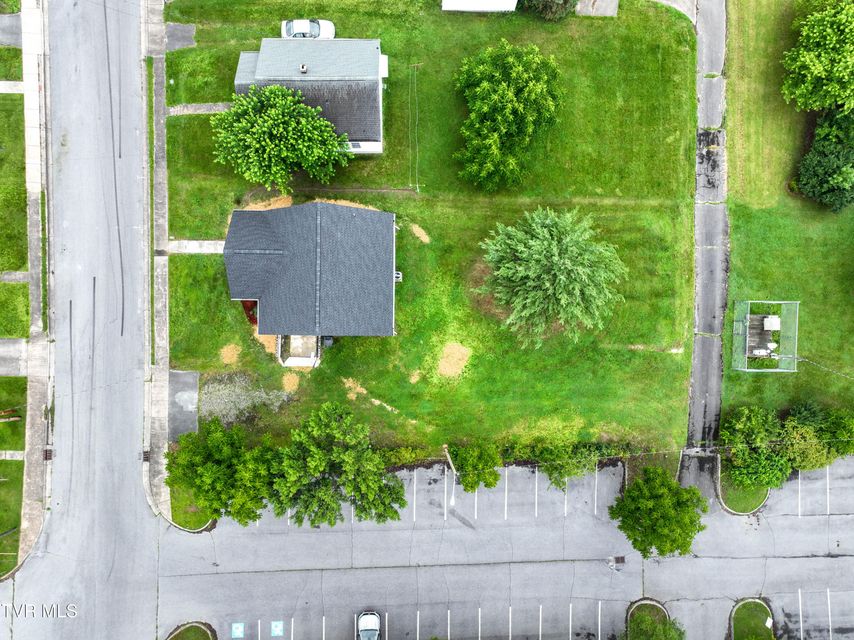 Photo #51: 1648 E Street