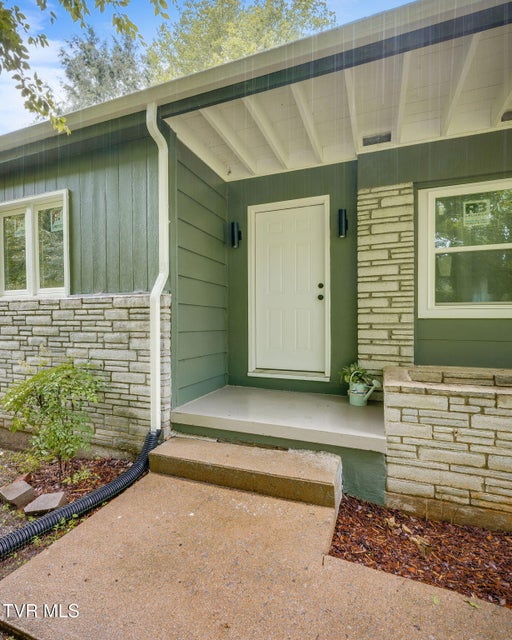 Photo #4: 640 Spruce Drive