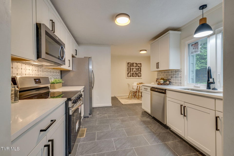 Photo #11: 640 Spruce Drive