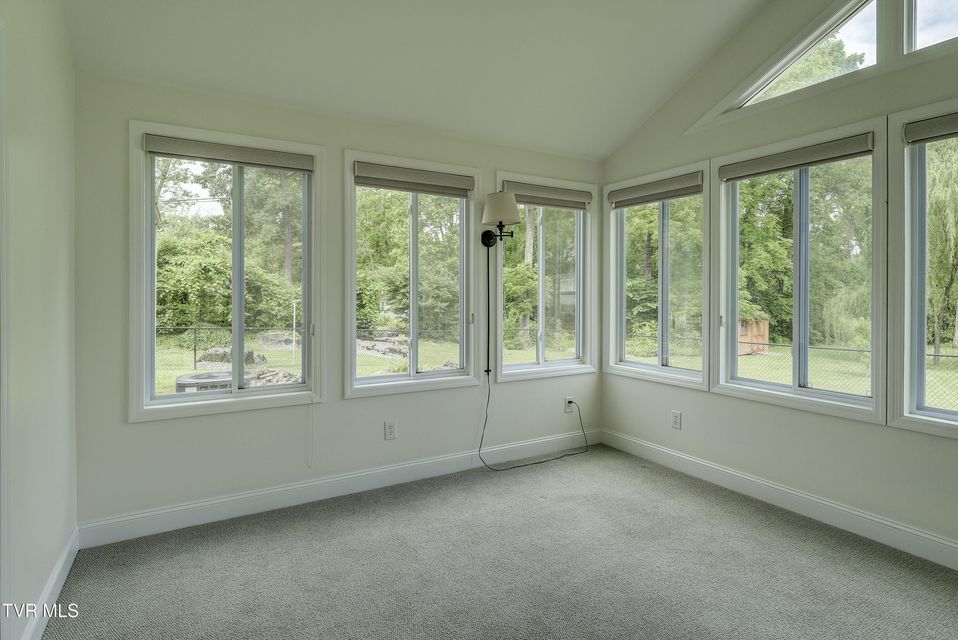 Photo #12: 123 Park Court
