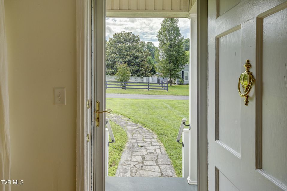 Photo #24: 123 Park Court