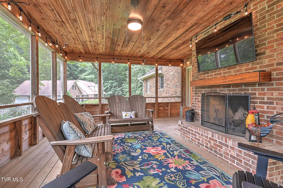Photo #87: 1239 Olde Oaks Drive