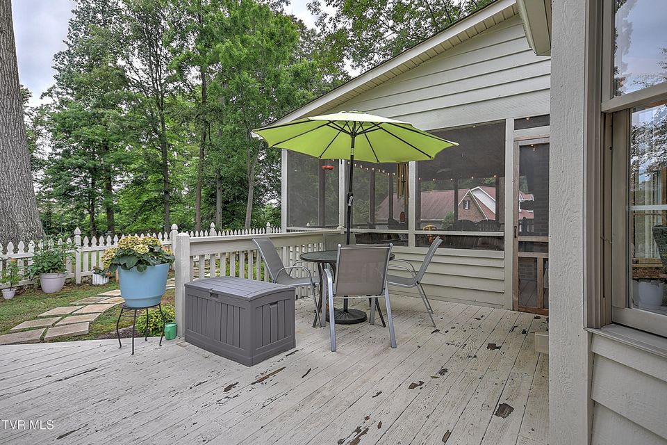 Photo #91: 1239 Olde Oaks Drive