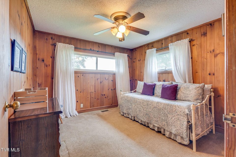 Photo #14: 837 Carlisle Drive