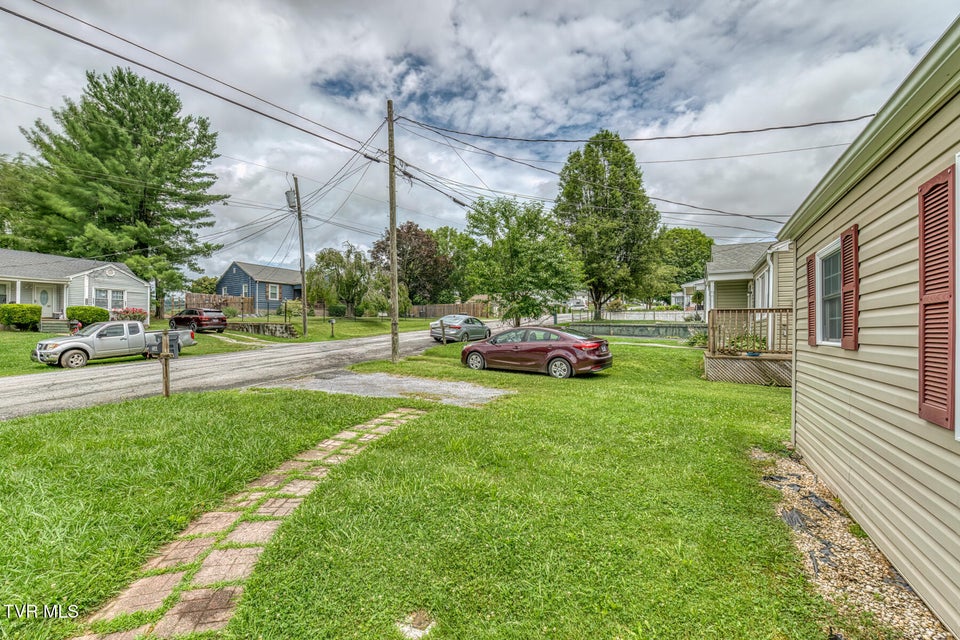 Photo #20: 2344 Anderson Street