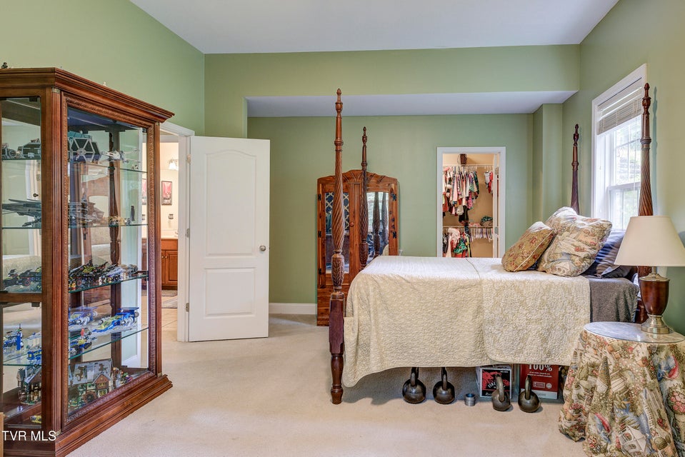 Photo #33: 194 Sunset Meadows Court