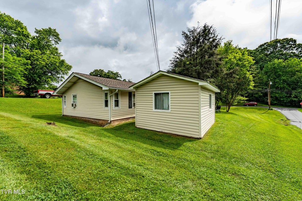 Photo #13: 119 Woodland Drive