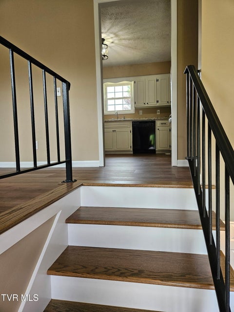 Photo #8: 403 Riverwood Drive