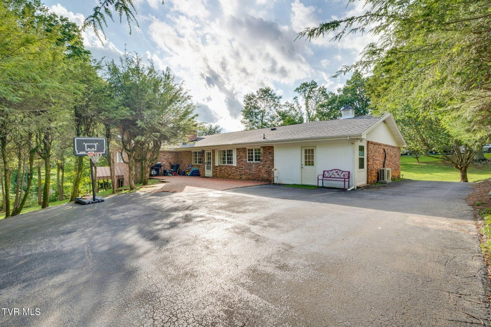 Photo #47: 103 Dogwood Lane