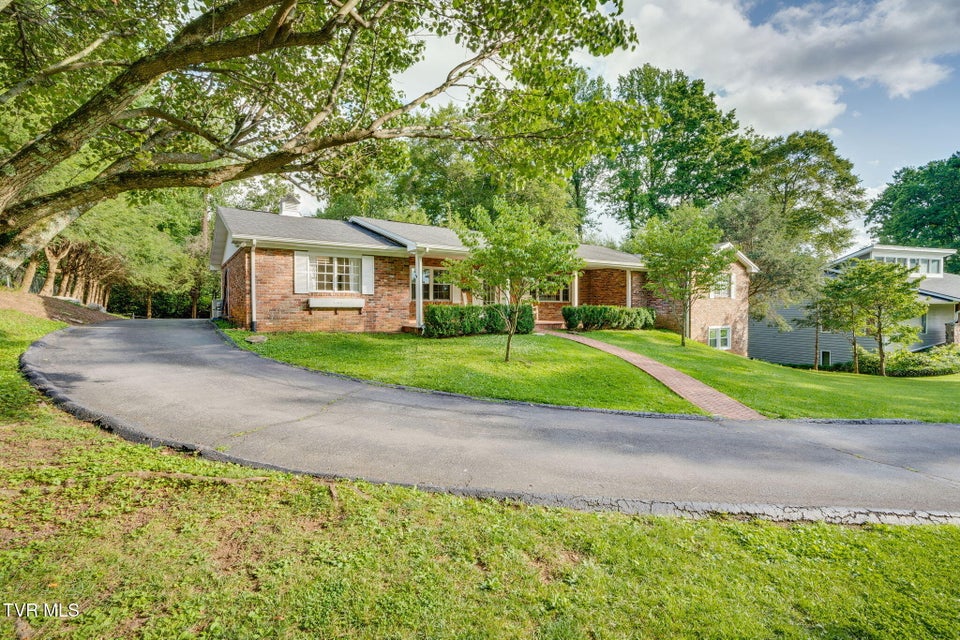 Photo #3: 103 Dogwood Lane