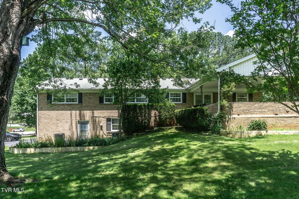 Photo #6: 2449 Jennings Drive