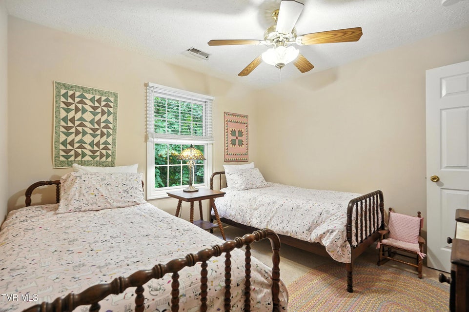 Photo #42: 209 Timberland Circle