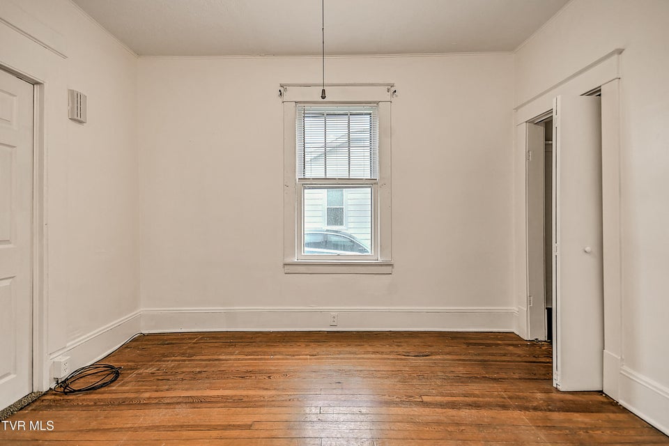 Photo #18: 1149 Moorland Avenue