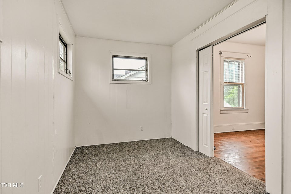 Photo #27: 1149 Moorland Avenue