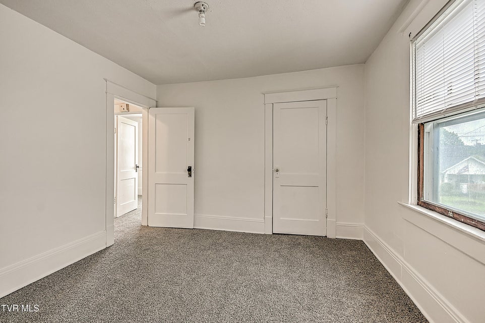 Photo #35: 1149 Moorland Avenue