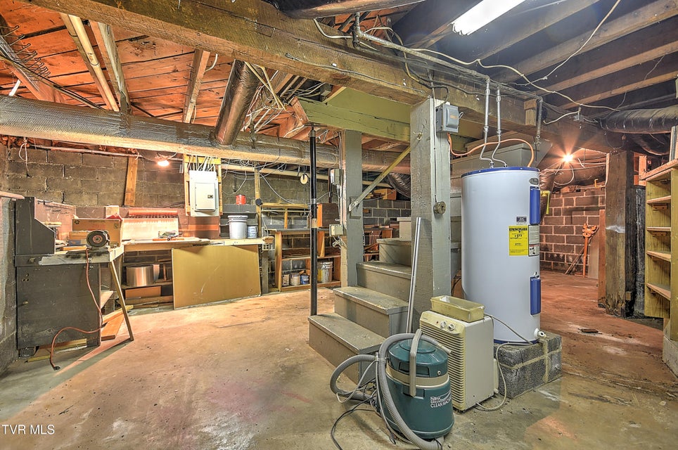 Photo #45: 1149 Moorland Avenue
