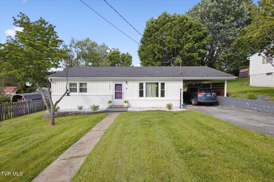 Photo #3: 103 Cottonwood Drive