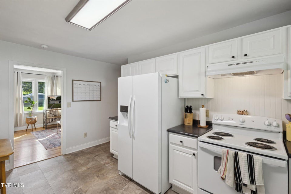 Photo #12: 103 Cottonwood Drive