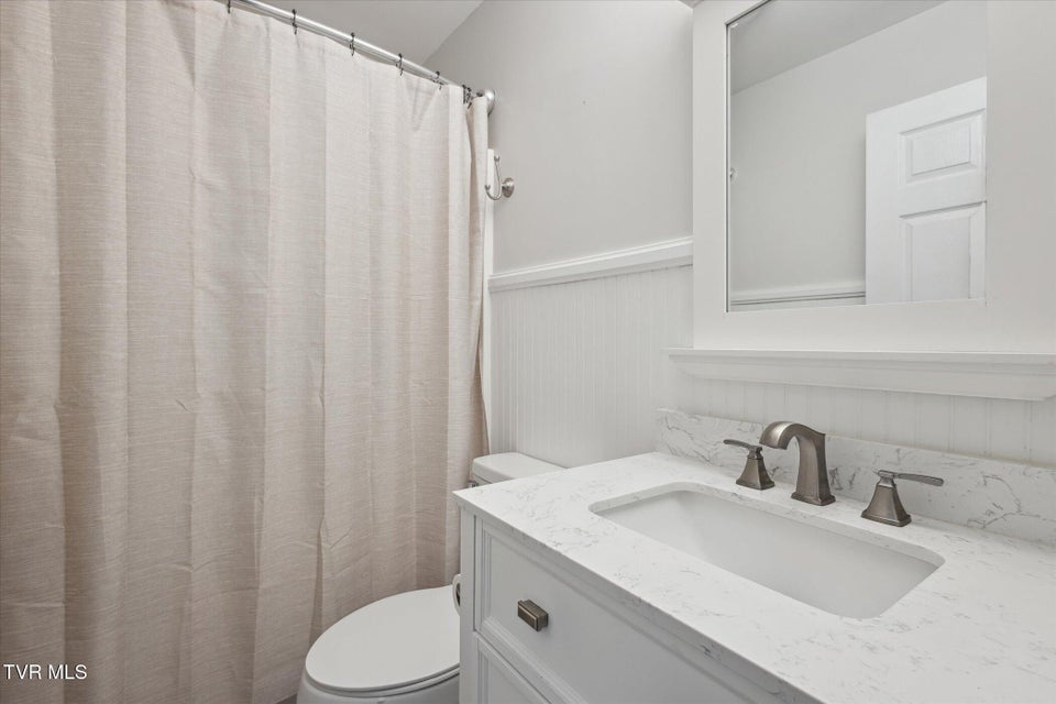 Photo #19: 103 Cottonwood Drive