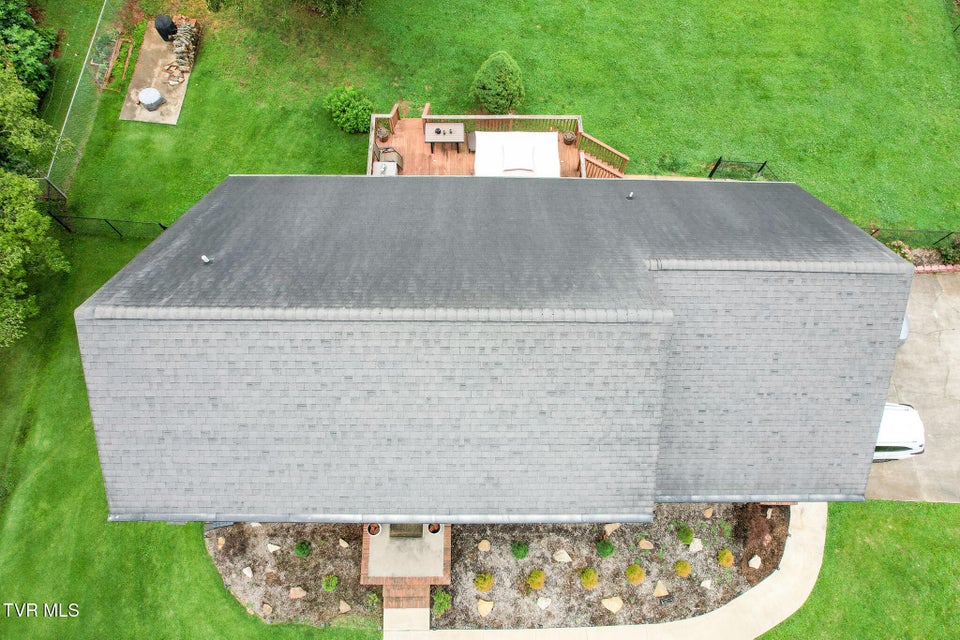 Photo #9: 735 Redwood Drive
