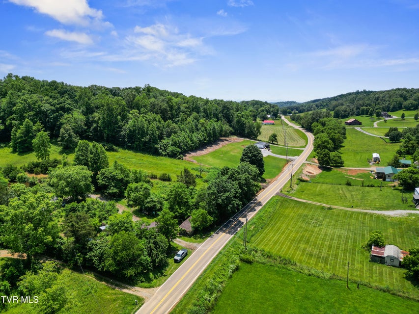 Photo #8: 5020 Kingsport Highway