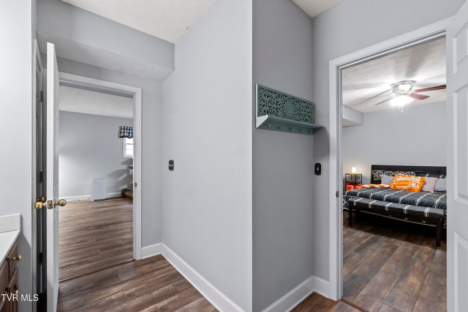 Photo #57: 735 Redwood Drive