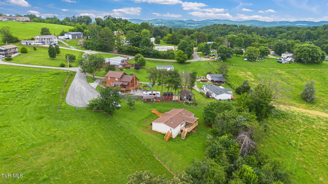 Photo #23: 802 Holbert Lane